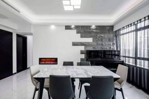Линейный электрокамин Royal Flame Crystal 50 RF в Костроме